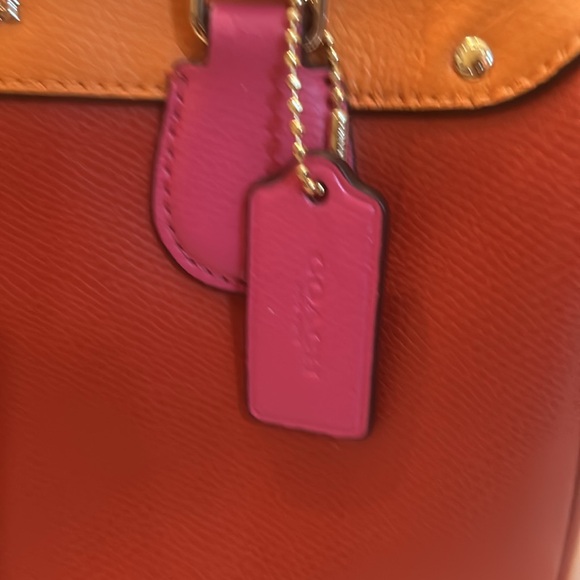 Beautuful coach crossbody or arm  bag - Picture 5 of 5